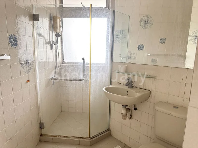 3 Bed Condo for Rent in  Gilstead Court - Image 15