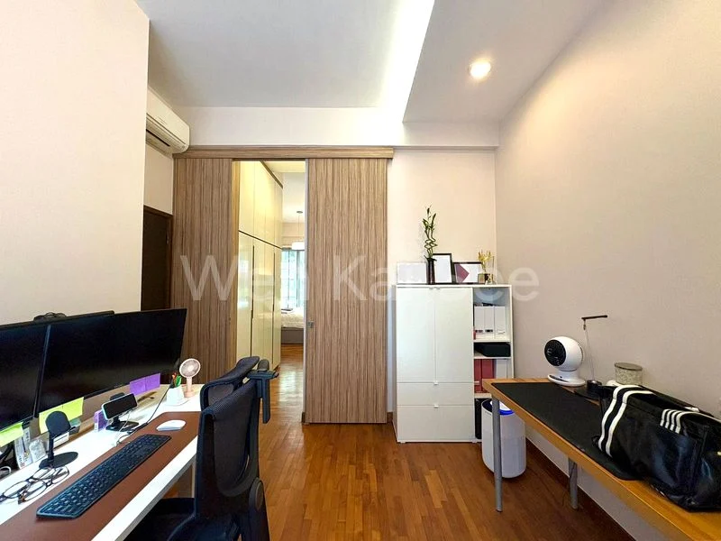 4 Bed Condo for Sale in  Sunhaven - Image 6