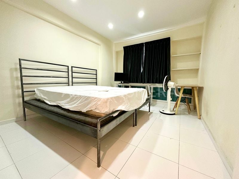 5 Room (5I) HDB for Rent in  175C Punggol Field - Image 5