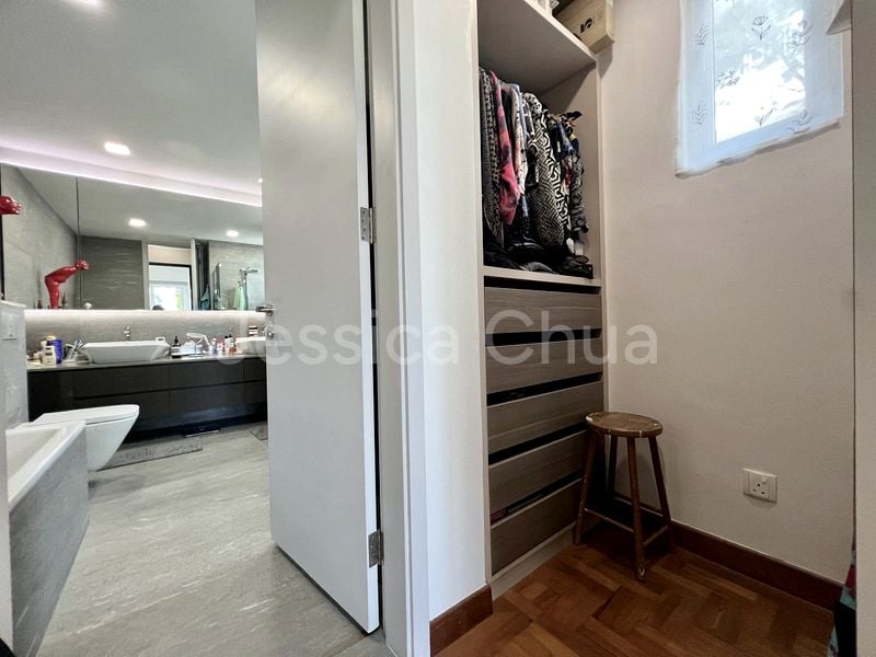 4+1 Bed Condo for Sale in  Duchess Crest - Image 16