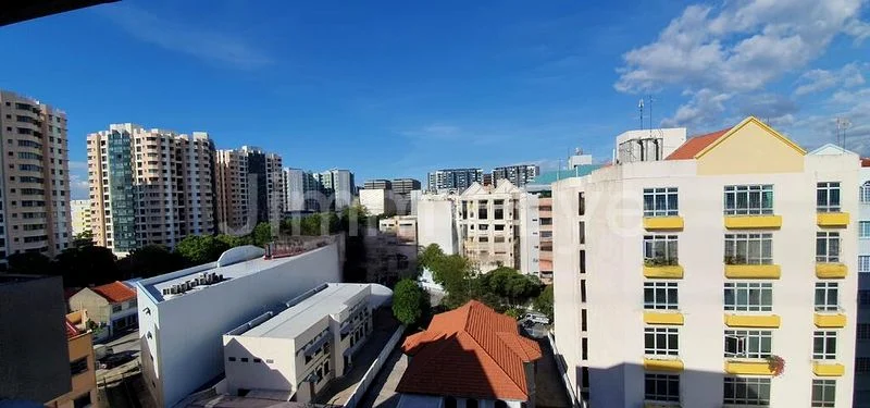 2 Bed Condo for Sale in  Rezi 35 - Image 6