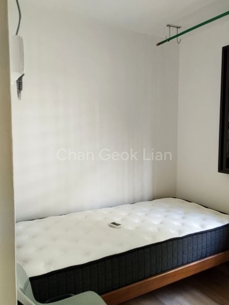 Common Room (HDB) for Rent in  5 Ghim Moh Road - Image 2