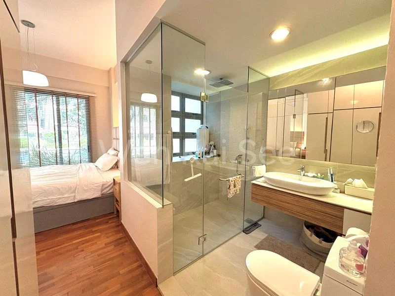 4 Bed Condo for Sale in  Sunhaven - Image 4