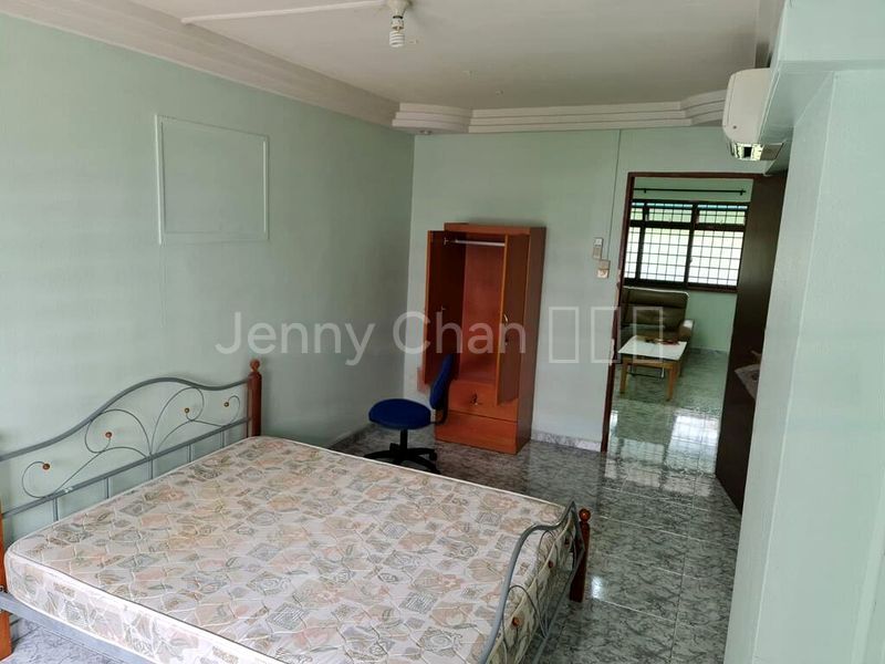 4 Room (4A) HDB for Rent in  Simei Street 1 - Image 6