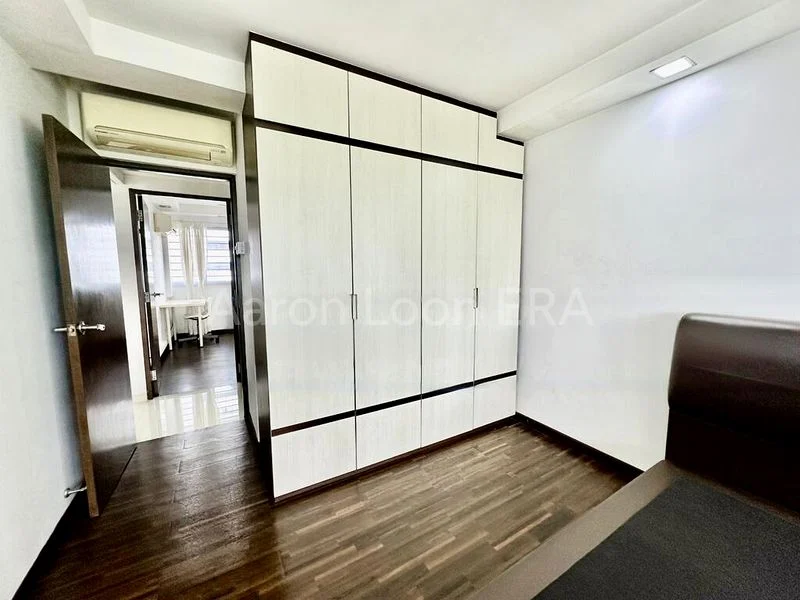 4 Room (4I) HDB for Rent in  42 Bedok South Road - Image 6