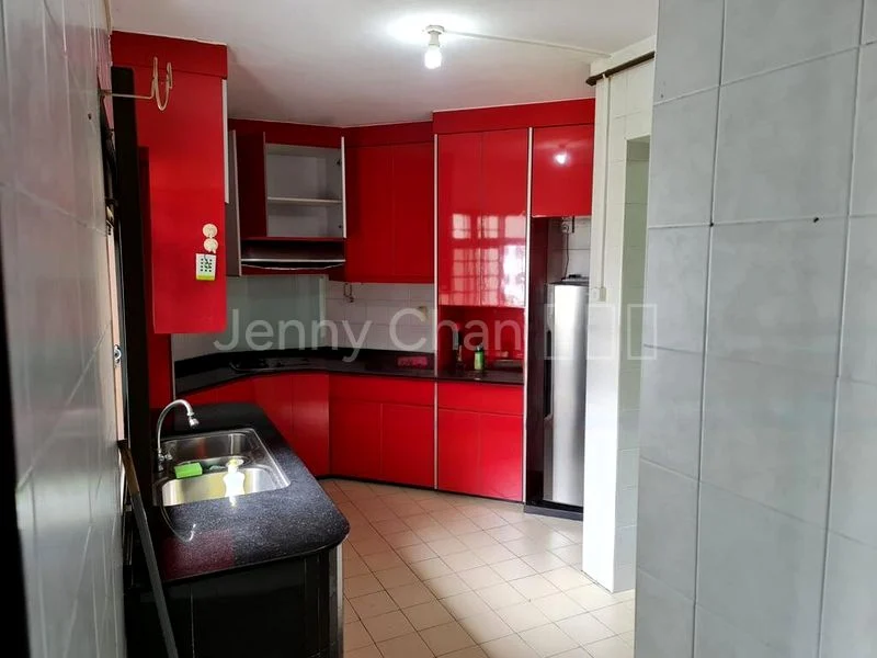 4 Room (4A) HDB for Rent in  Simei Street 1 - Image 3