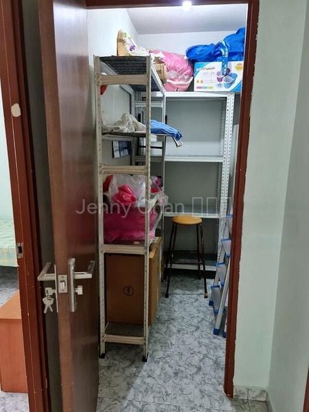 4 Room (4A) HDB for Rent in  Simei Street 1 - Image 1