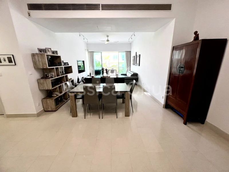 4+1 Bed Condo for Sale in  Duchess Crest - Image 4
