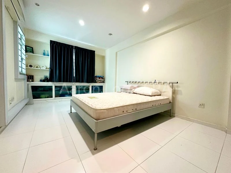5 Room (5I) HDB for Rent in  175C Punggol Field - Image 3