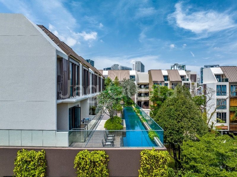4 Bed (Condo) for Sale in  Parksuites - Image 1