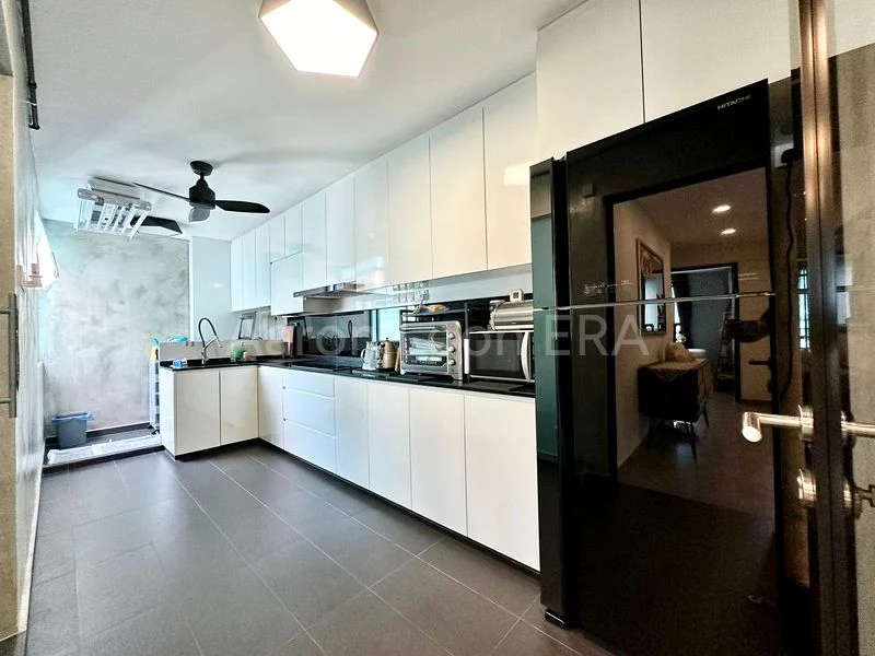 5 Room (5I) HDB for Rent in  193 Edgefield Plains - Image 4