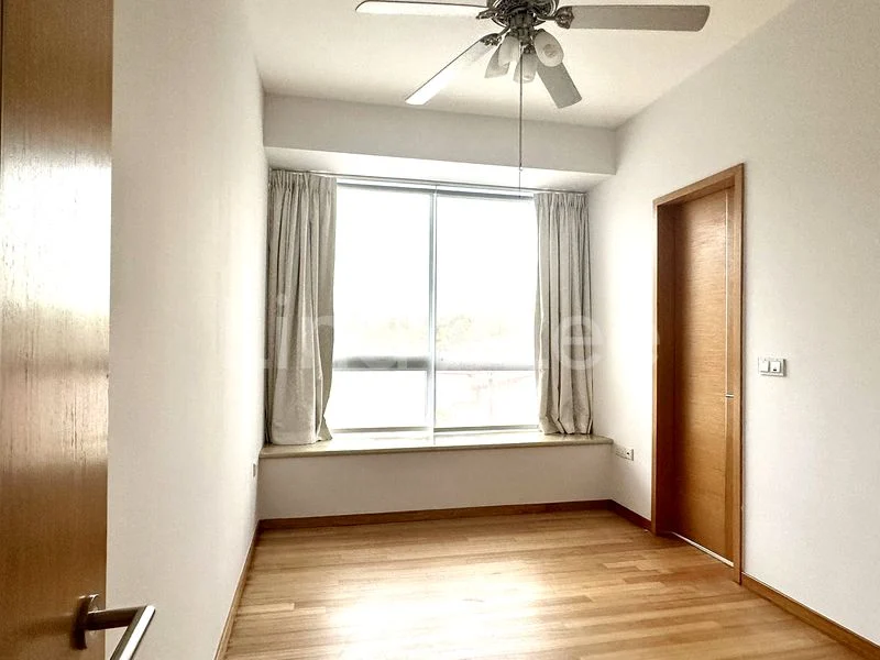 5 Bed Condo for Rent in  Aalto - Image 8