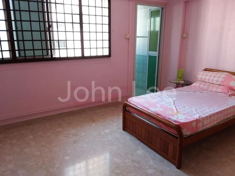 4 Room (4A) HDB for Rent in  196 Bishan Street 13 - Image 2