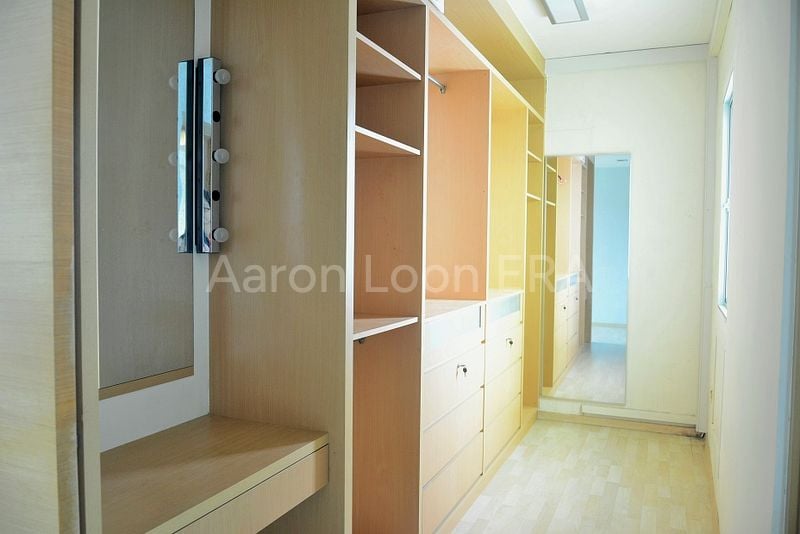 5 Room (5I) HDB for Rent in  128B Punggol Field Walk - Image 4