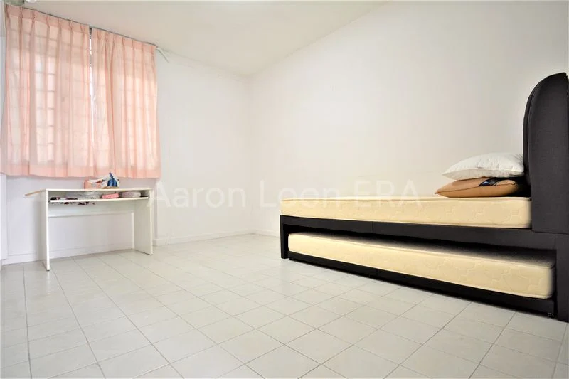 4 Room HDB for Rent in  516 Hougang Avenue 10 - Image 4