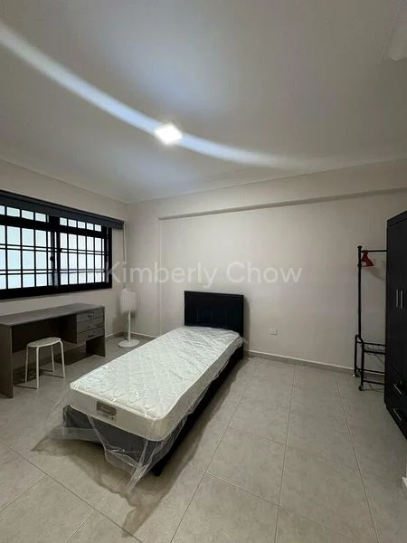 Room (HDB) for Rent in  507C Wellington Circle - Image 1