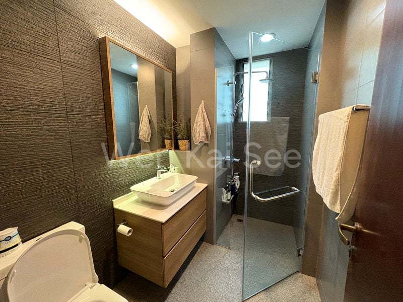 4 Bed Condo for Sale in  Sunhaven - Image 7