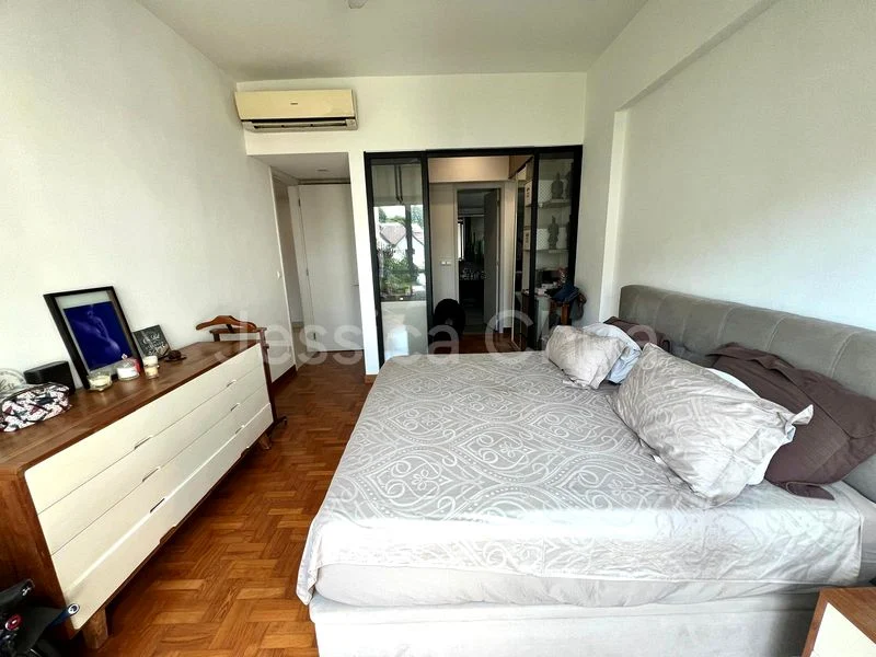 4+1 Bed Condo for Sale in  Duchess Crest - Image 18