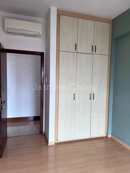 Common Room (Condo) for Rent in  Sunhaven - Image 4