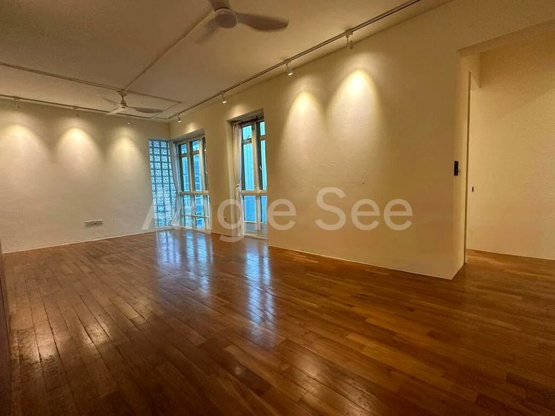 3 Bed Condo for Sale in  Parc Palais - Image 5