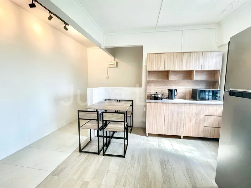 6 Bed Apartment (Condo) for Sale in  People's Park Complex - Image 2