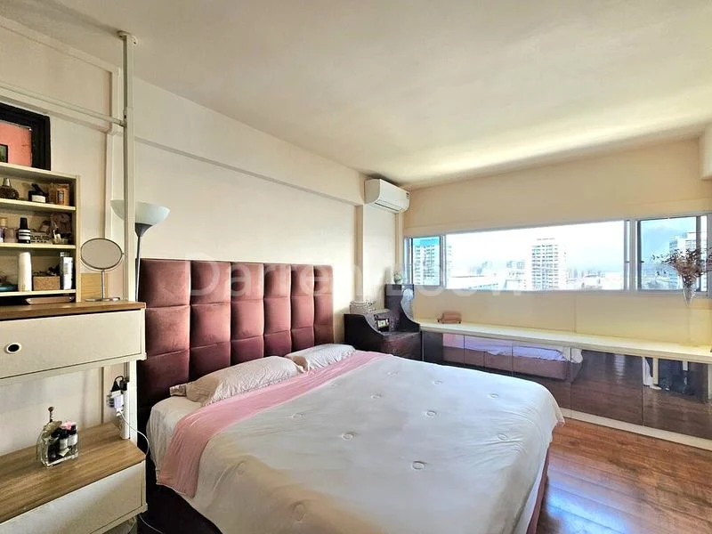 5 Room (5A) HDB for Sale in  12 Marine Terrace - Image 10