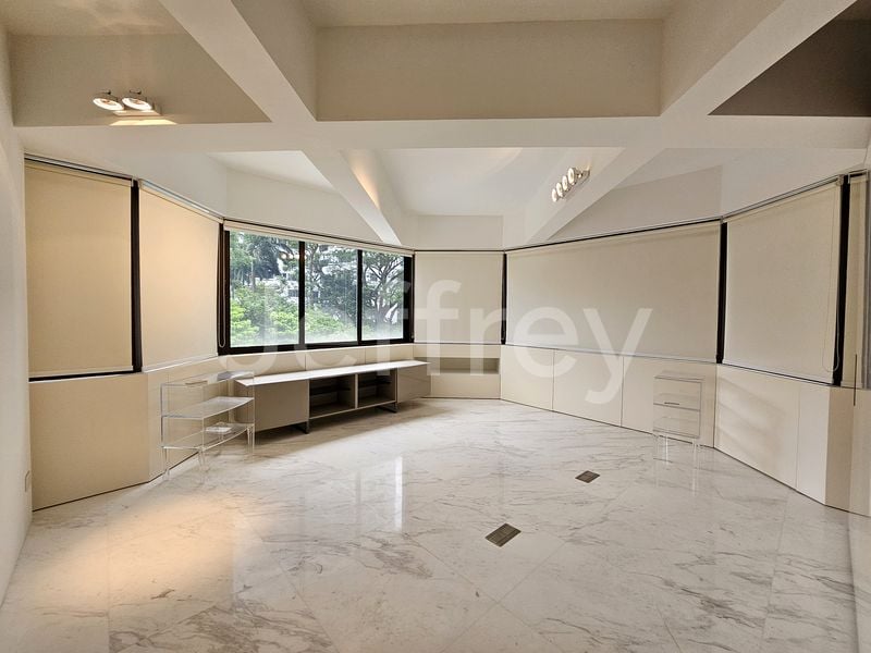 4+1 Bed Condo for Rent in  Beverly Hill - Image 24
