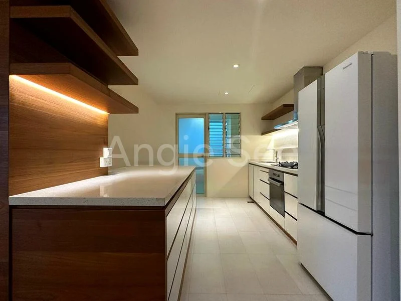 3 Bed Condo for Sale in  Parc Palais - Image 9