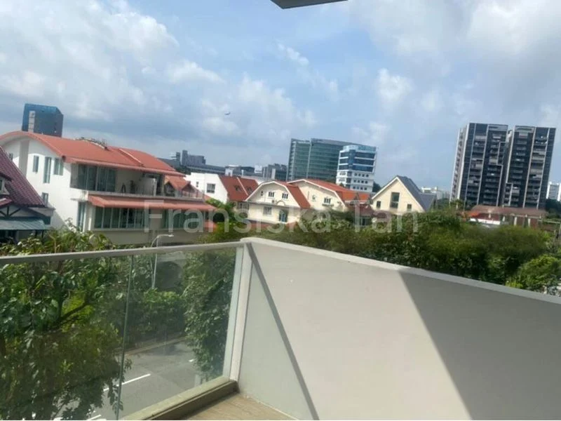 1 Bed Condo for Sale in  Sennett Residence - Image 3