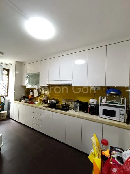 5 Room (5I) HDB for Sale in  367 Yishun Ring Road - Image 3