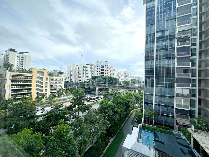 3 Bed Executive Condo for Sale in  The Vales - Image 1