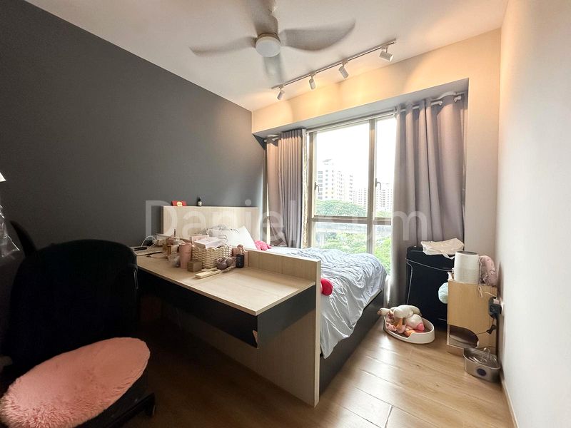 3 Bed Executive Condo for Sale in  The Vales - Image 8