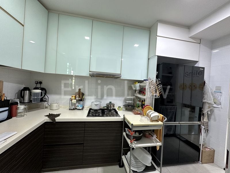3 Bed Executive Condo for Sale in  The Floravale - Image 8