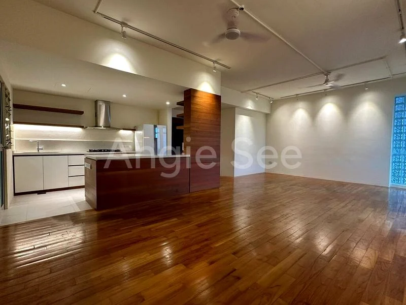 3 Bed Condo for Sale in  Parc Palais - Image 4