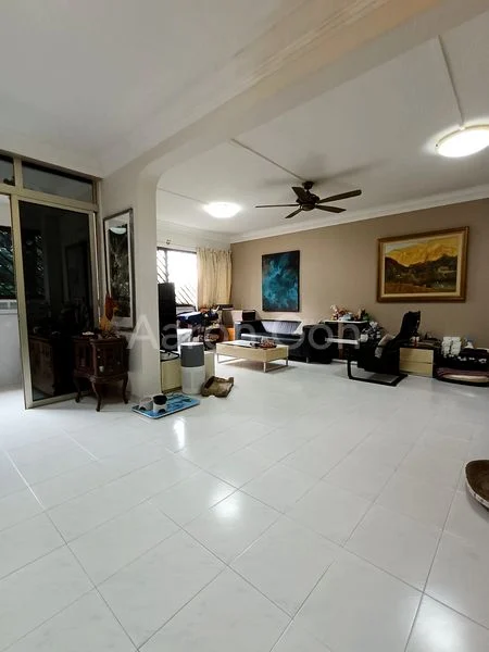 5 Room (5I) HDB for Sale in  367 Yishun Ring Road - Image 5