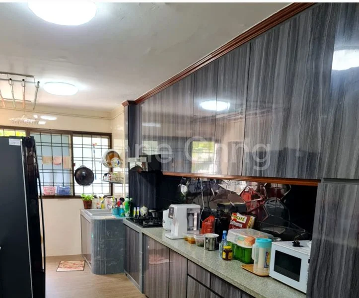 Common Room (HDB) for Rent in  605 Hougang Avenue 4 - Image 4