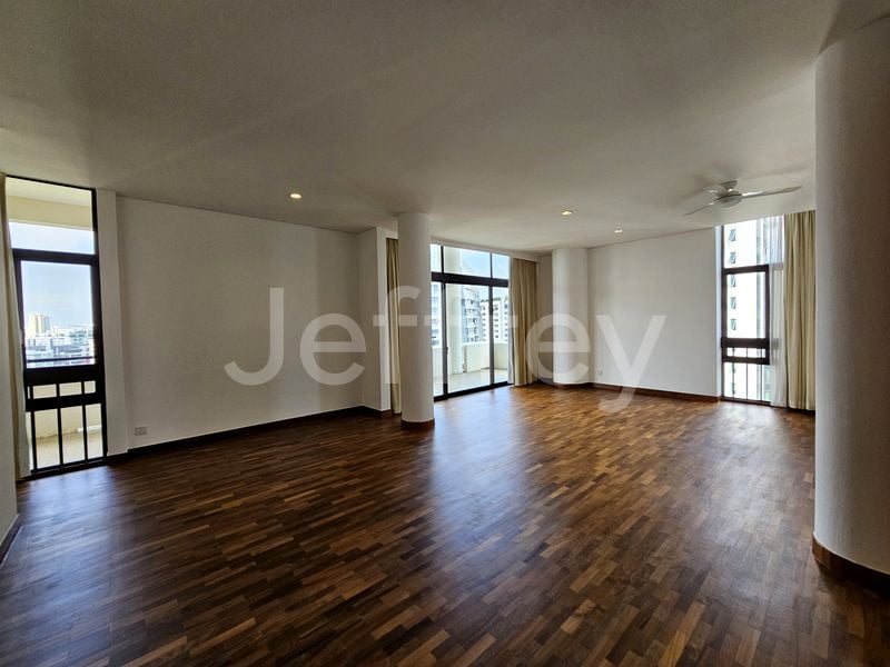 3+1 Bed Condo for Rent in  The Colonnade - Image 12