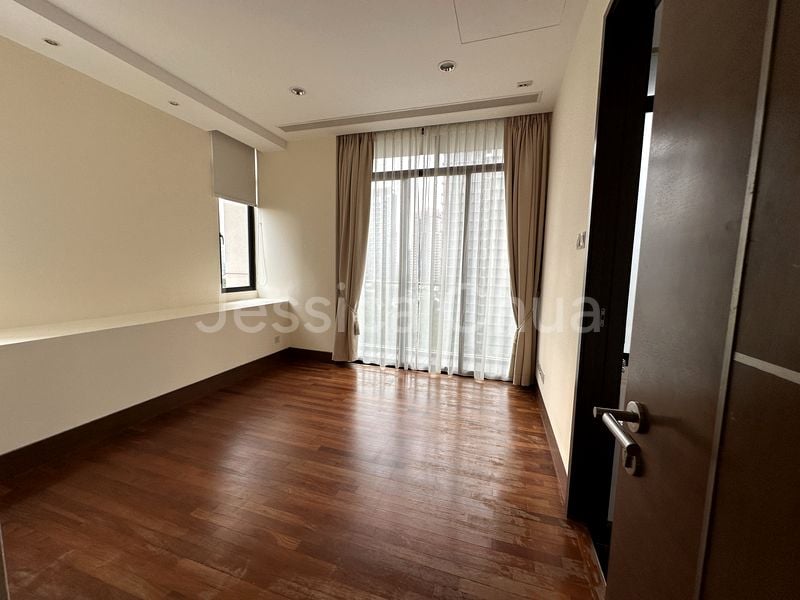2+1 Bed Condo for Rent in  The Paterson - Image 6