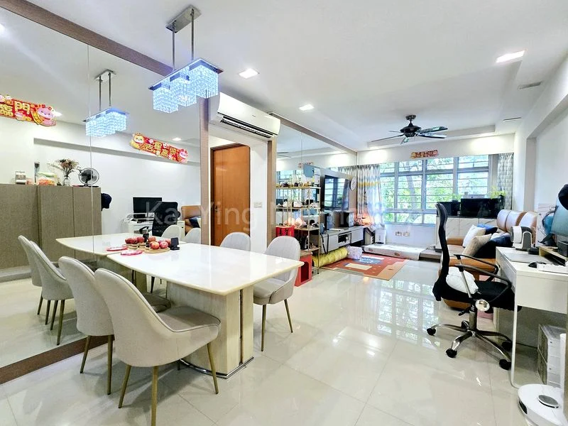 4 Room (4A) HDB for Sale in  208B Compassvale Lane - Image 1