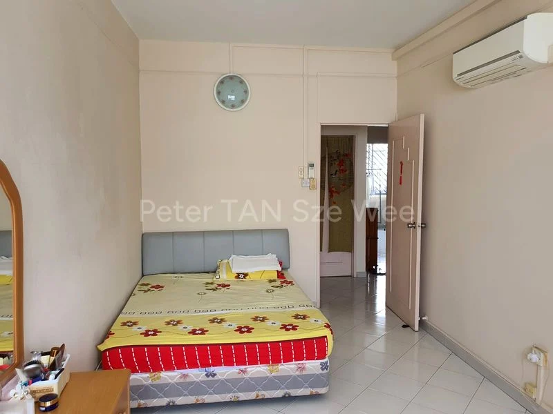Common Room (HDB) for Rent in  123 Simei Street 1 - Image 1