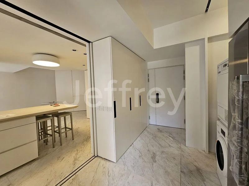 4+1 Bed Condo for Rent in  Beverly Hill - Image 5