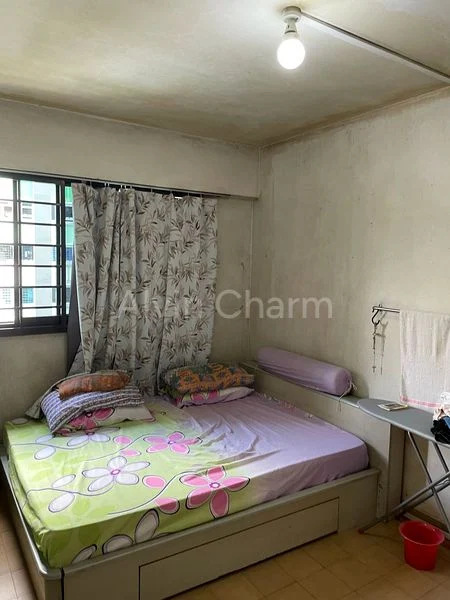 4 Room (4S) HDB for Sale in  253 Yishun Ring Road - Image 8