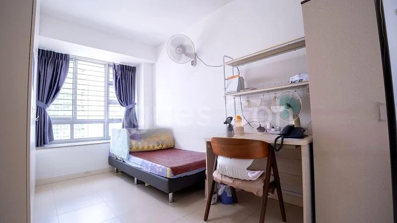 4 Room (4A) HDB for Sale in  421 Clementi Avenue 1 - Image 6