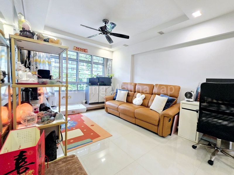 4 Room (4A) HDB for Sale in  208B Compassvale Lane - Image 3