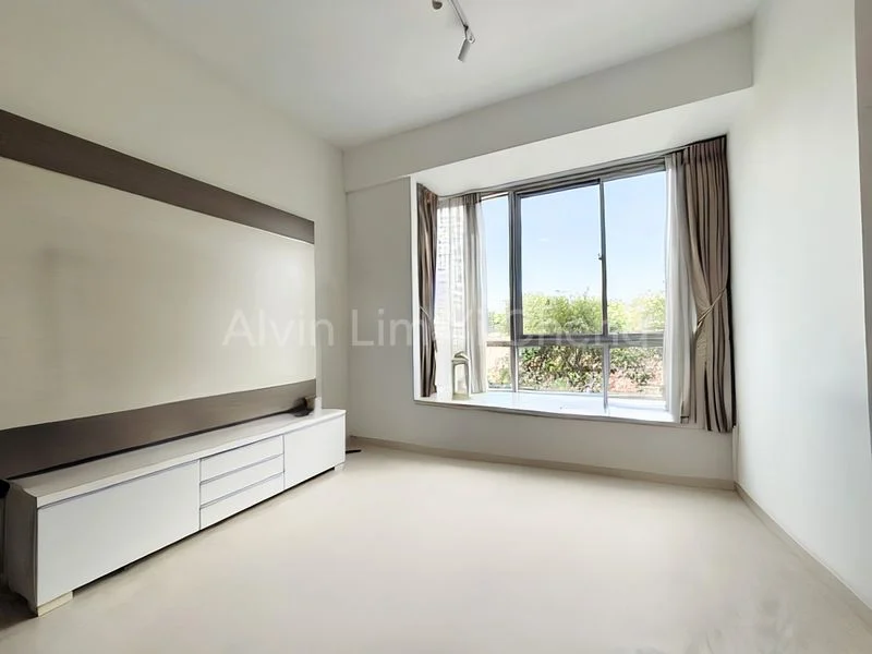 3 Bed Apartment (Condo) for Sale in  One Tree Hill Residence - Image 1