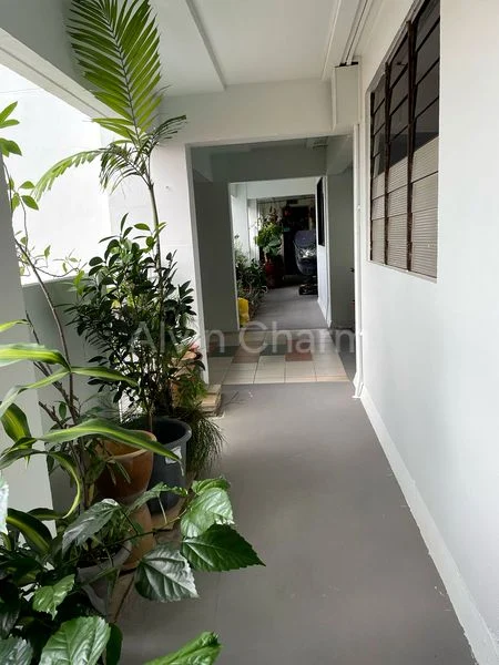 4 Room (4S) HDB for Sale in  253 Yishun Ring Road - Image 5