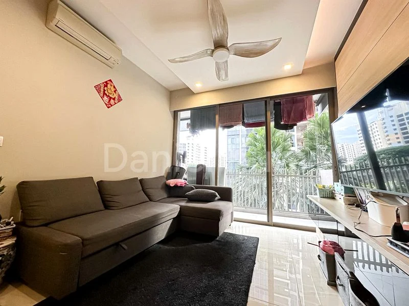 3 Bed Executive Condo for Sale in  The Vales - Image 3
