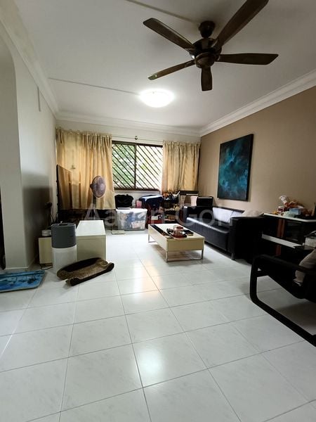 5 Room (5I) HDB for Sale in  367 Yishun Ring Road - Image 1