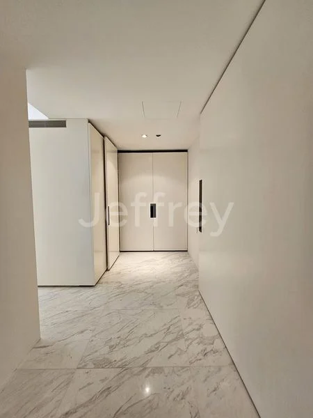 4+1 Bed Condo for Rent in  Beverly Hill - Image 23