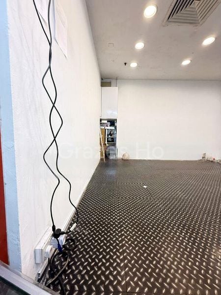 3 Bed Condo for Rent in  River Place - Image 11